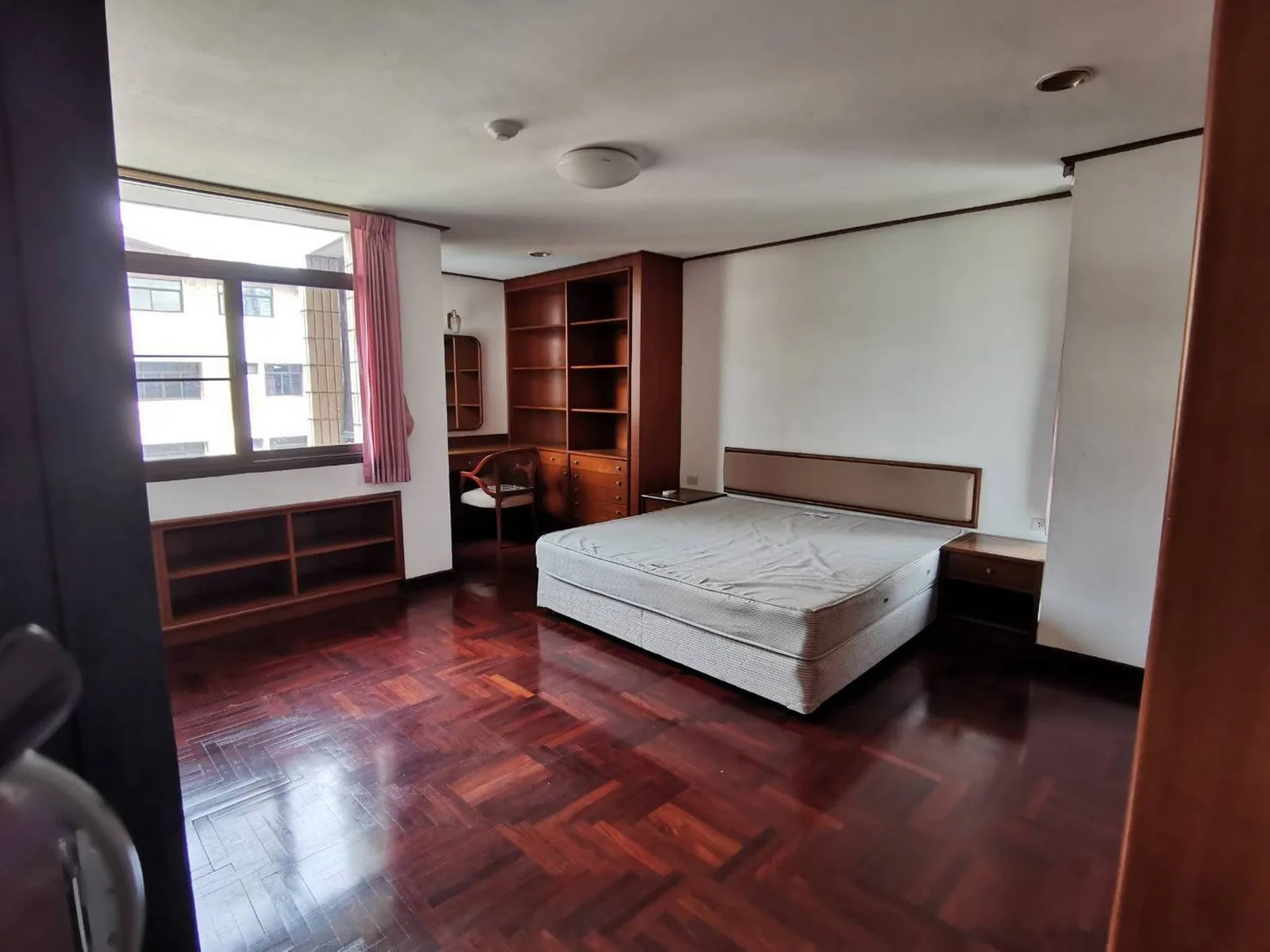 Jamy Twin Mansion — photo 8