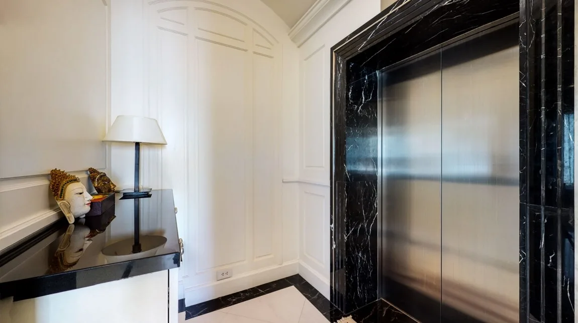 Royce Private Residences — photo 11