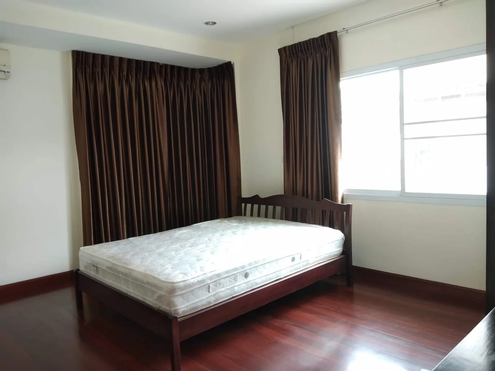 Viscaya Private Residences — photo 7