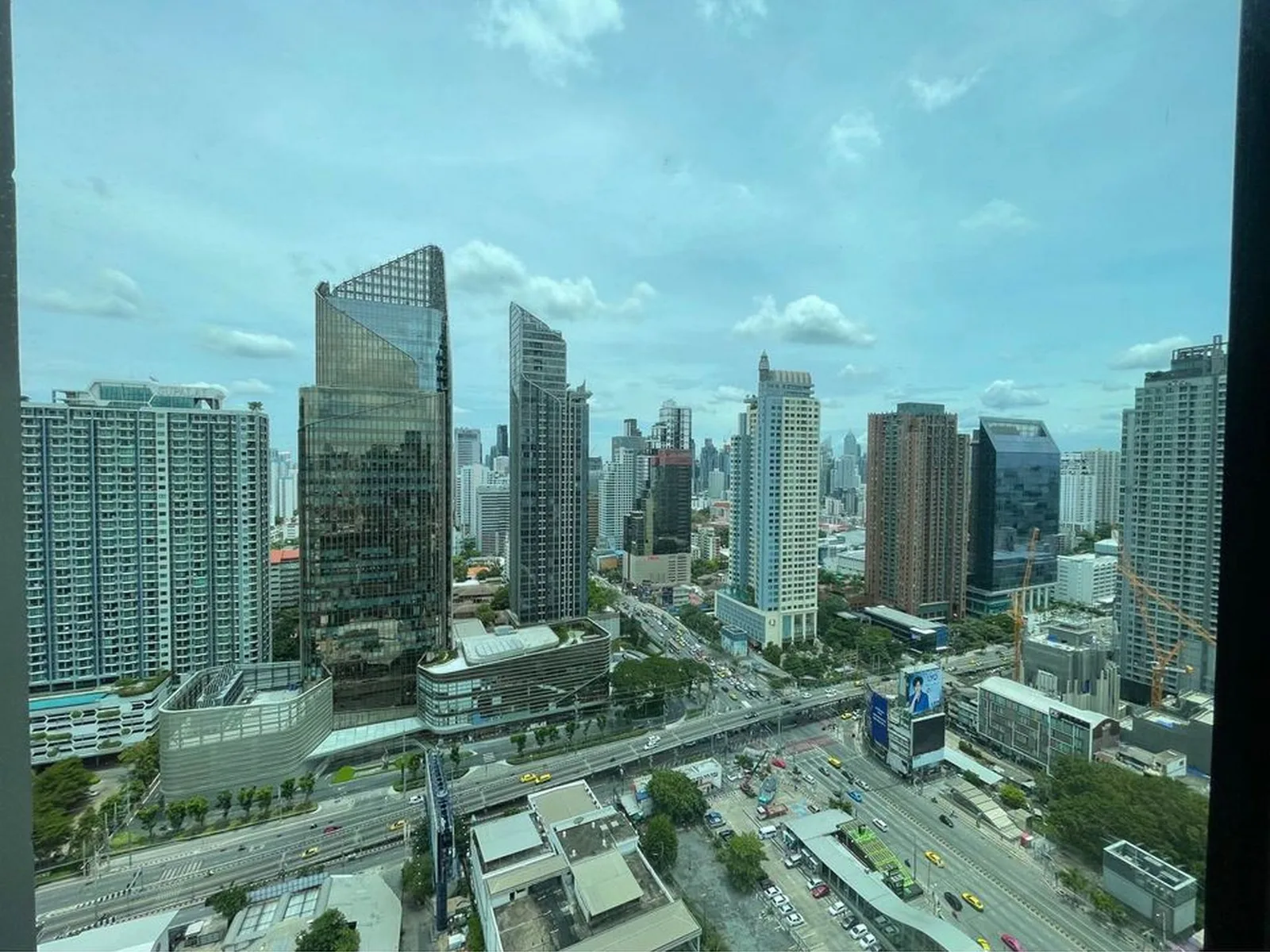 Life Asoke — photo 5
