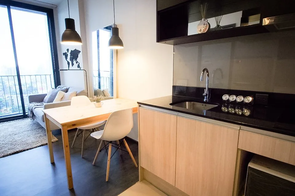 Edge Sukhumvit 23 — photo 3