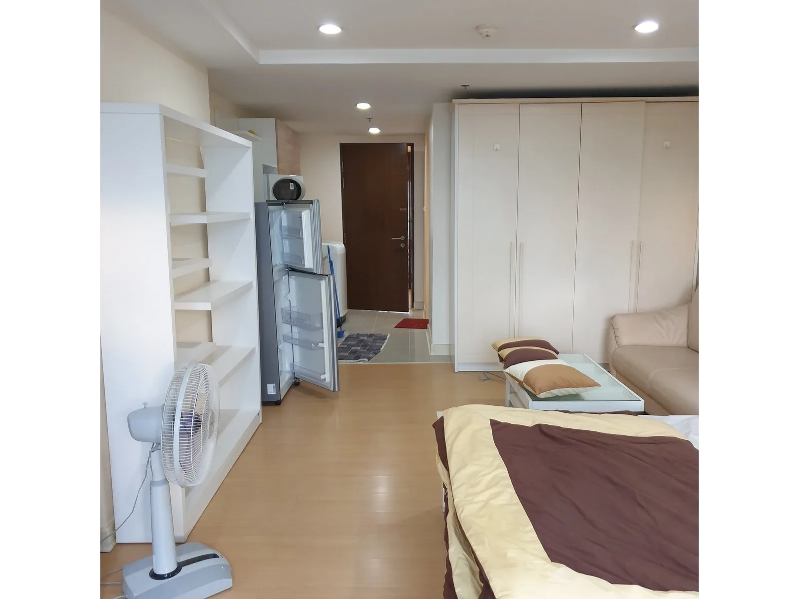 The Trendy Condominium — photo 2