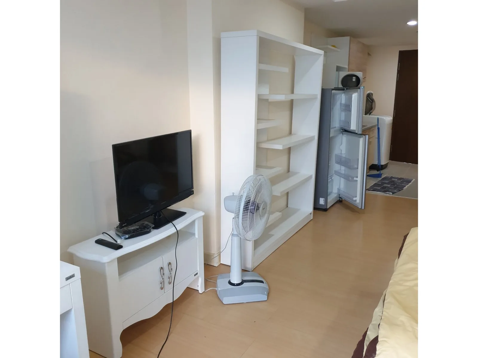 The Trendy Condominium — photo 3