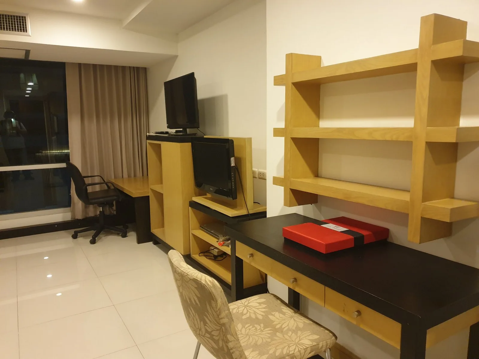 The Trendy Condominium — photo 4