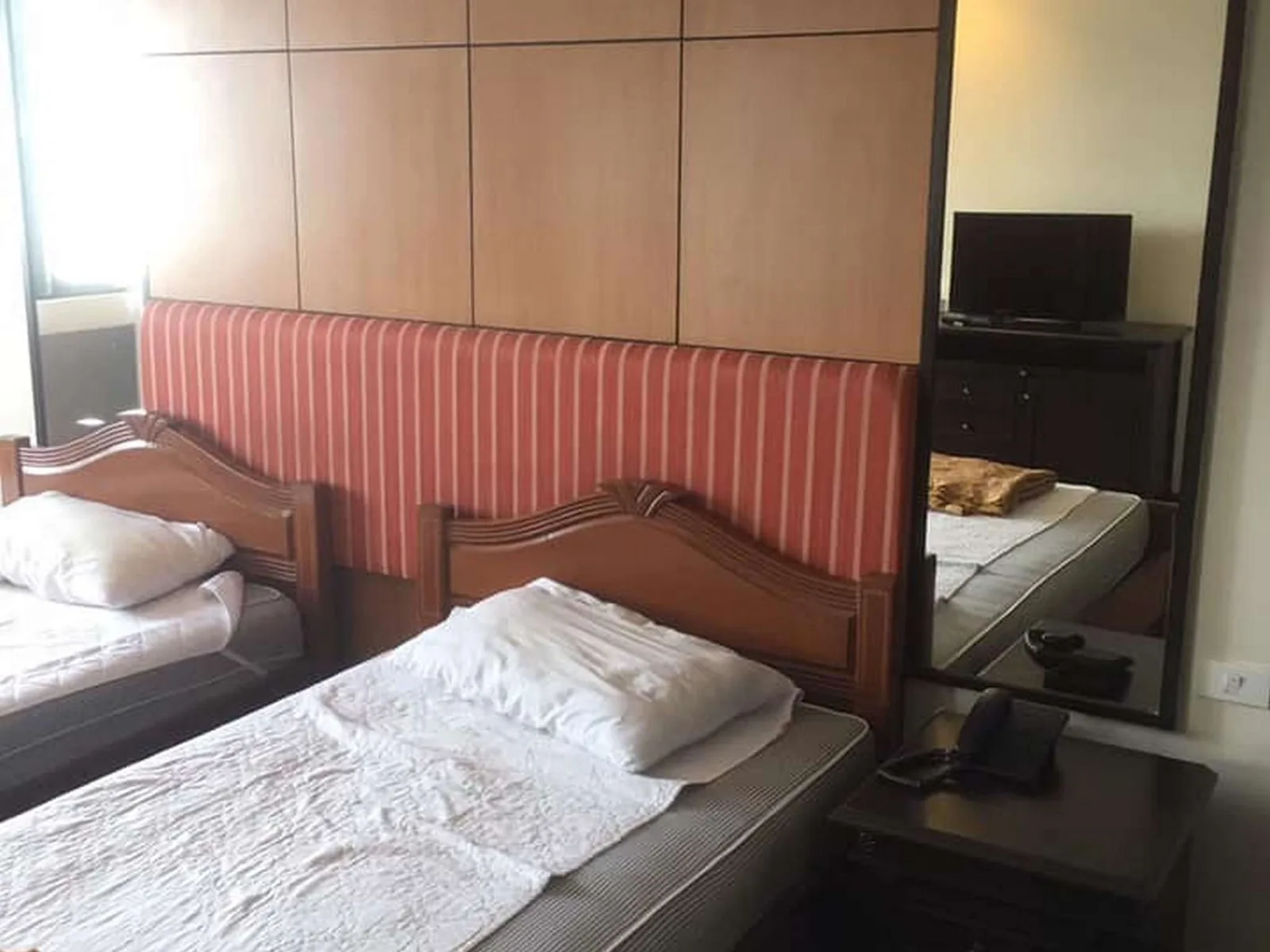 Omni Tower Sukhumvit Nana — photo 3