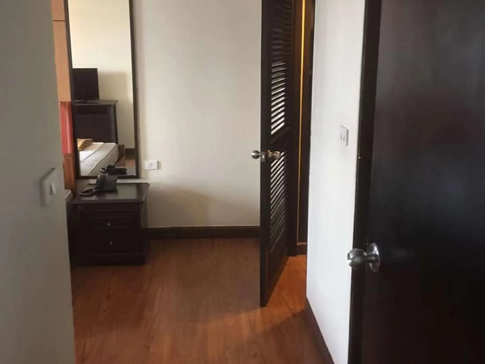 Omni Tower Sukhumvit Nana — photo 5