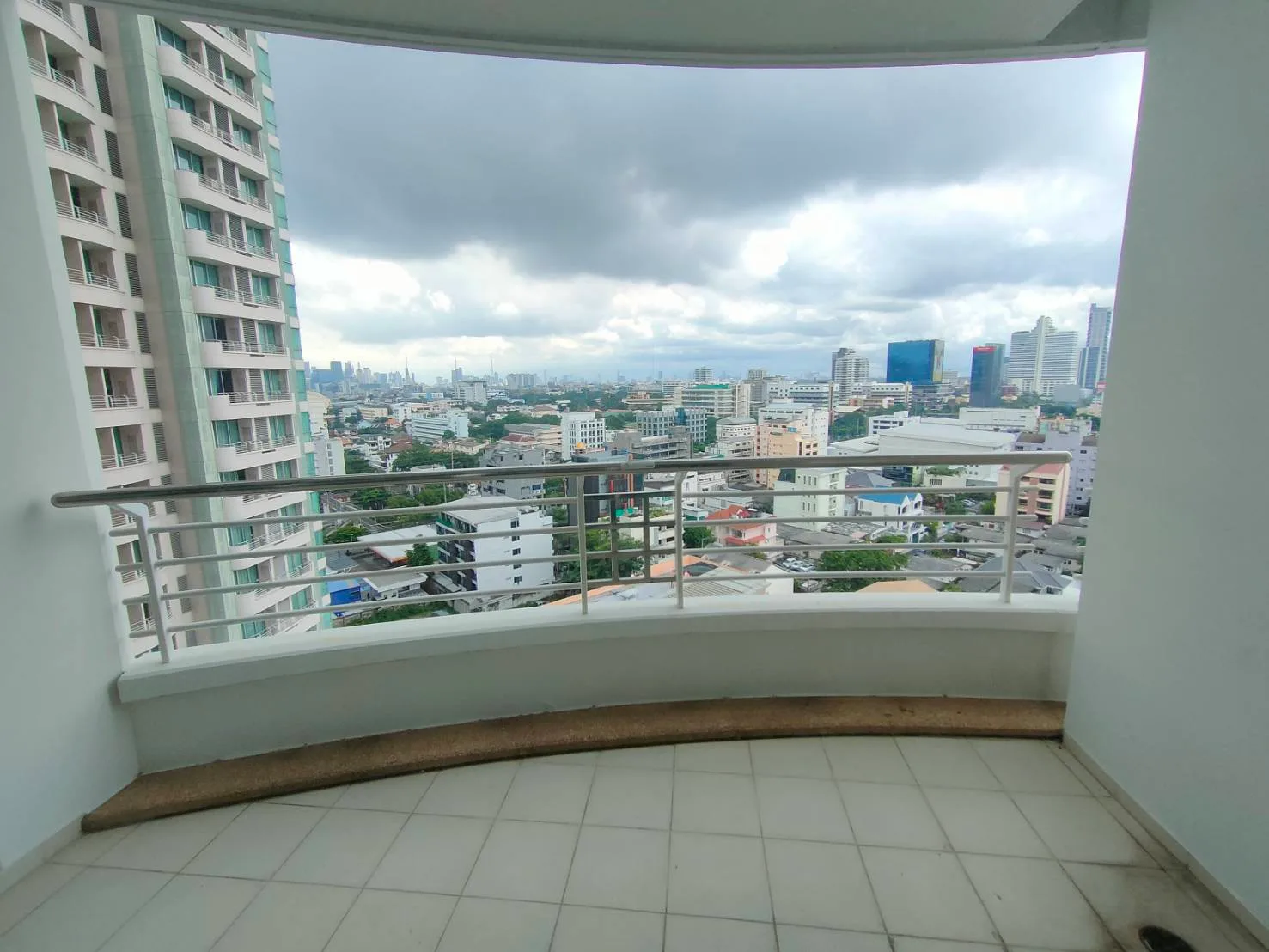 Sathorn Prime Residence — photo 5