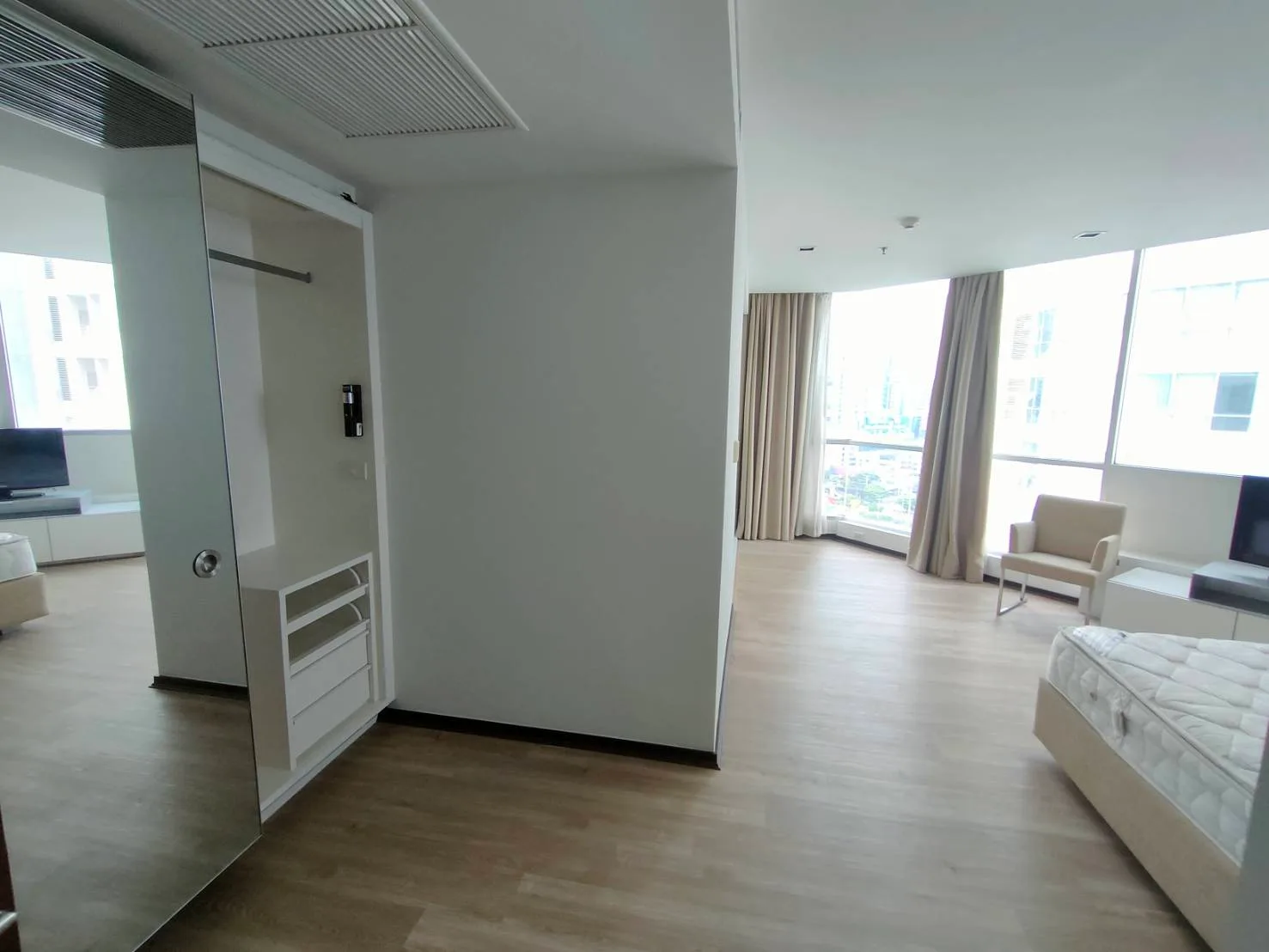 Sathorn Prime Residence — photo 8