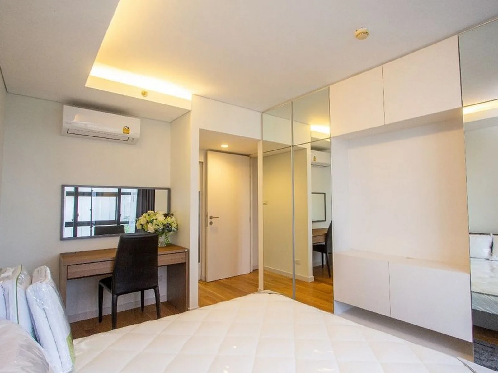Mode Sukhumvit 61 — photo 11