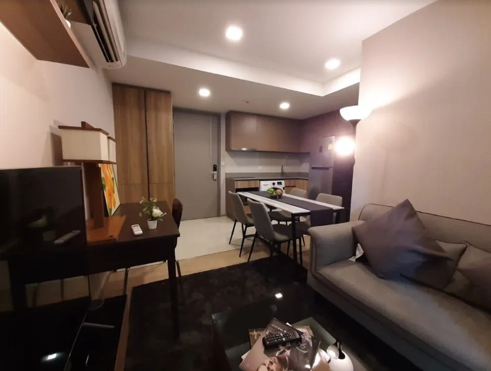 Taka Haus Ekamai 12 — photo 15