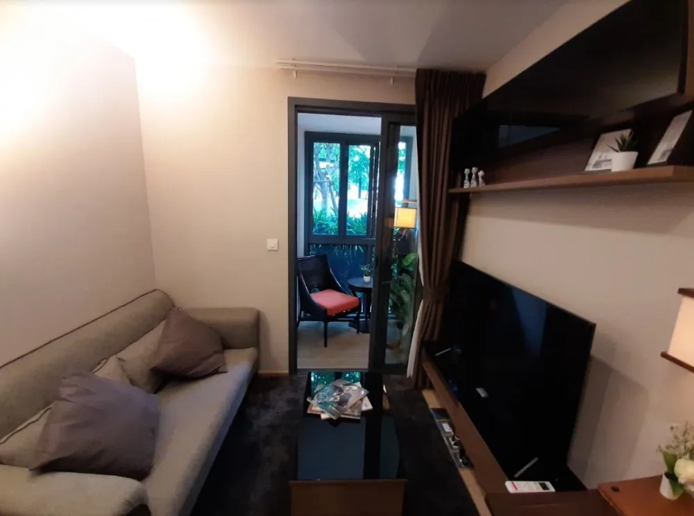 Taka Haus Ekamai 12 — photo 16