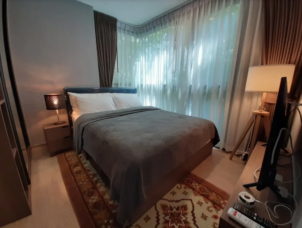 Taka Haus Ekamai 12 — photo 10