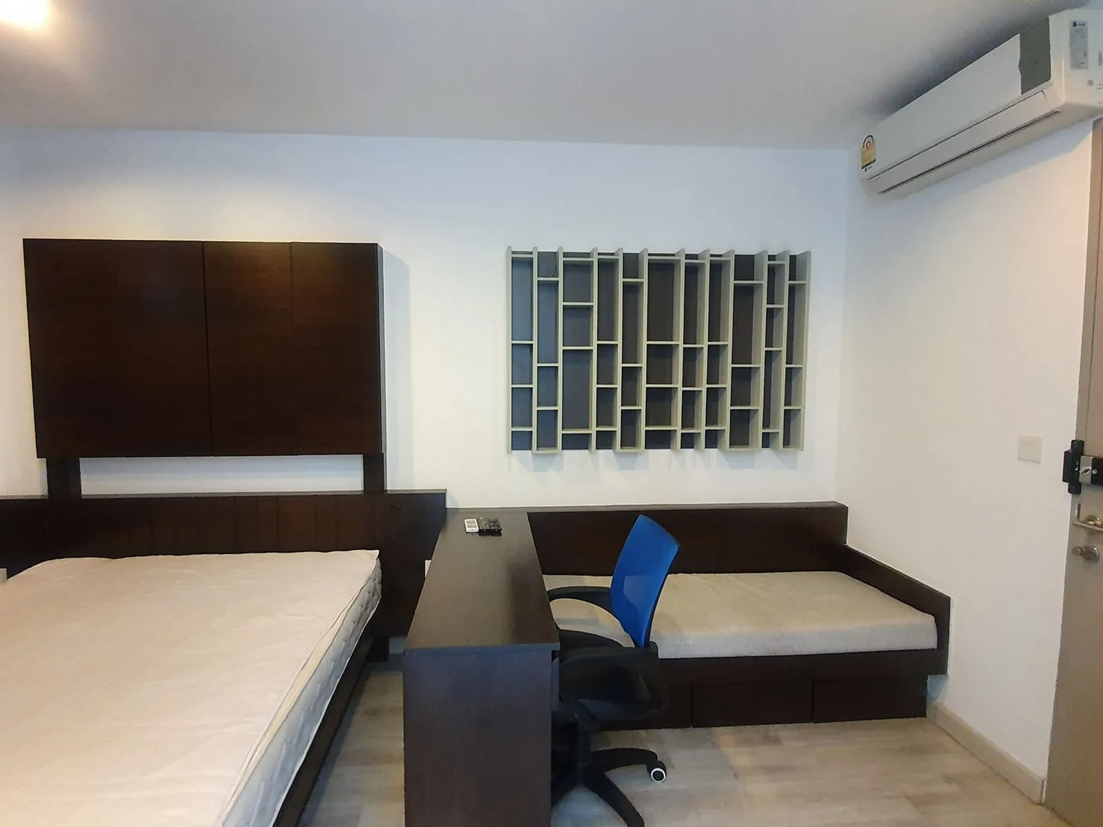 Ideo Mobi Sukhumvit 81 — photo 2