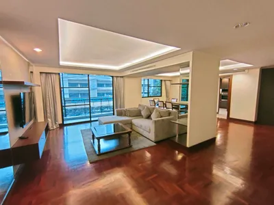 Ploenruedee Residence