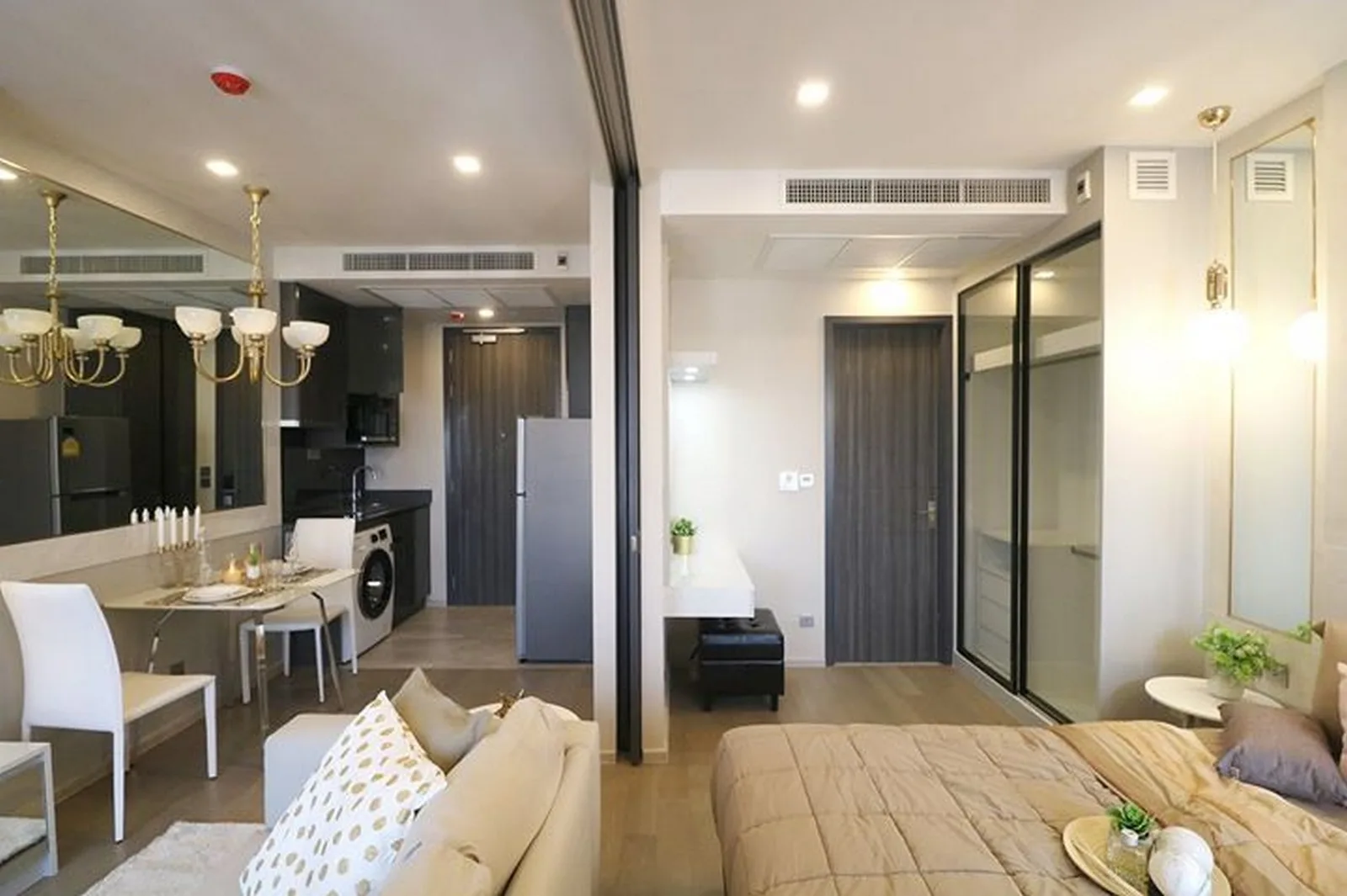 Ashton Asoke — photo 7