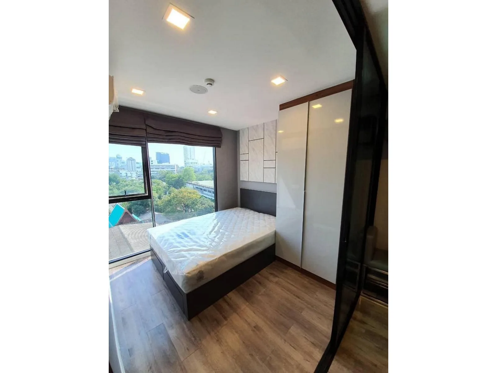Modiz Ratchada 32 — photo 6