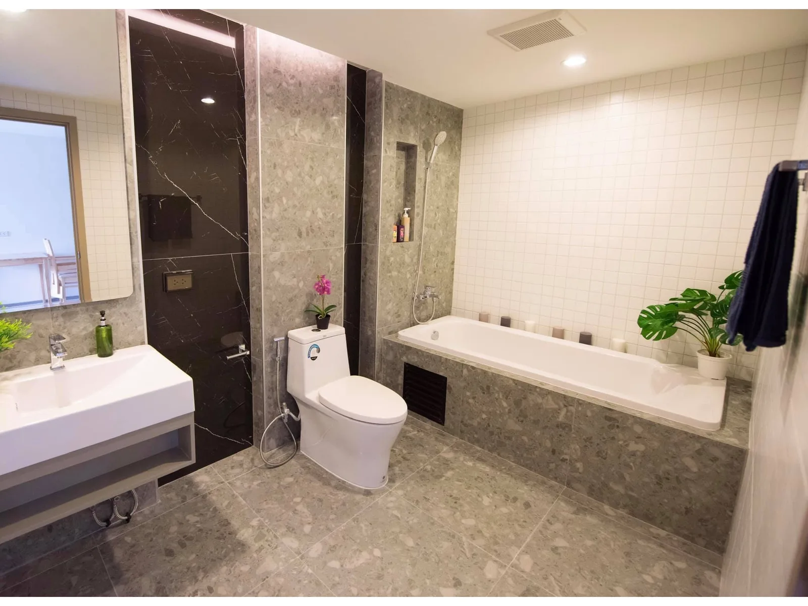 The Greenston Thonglor Residence — photo 4