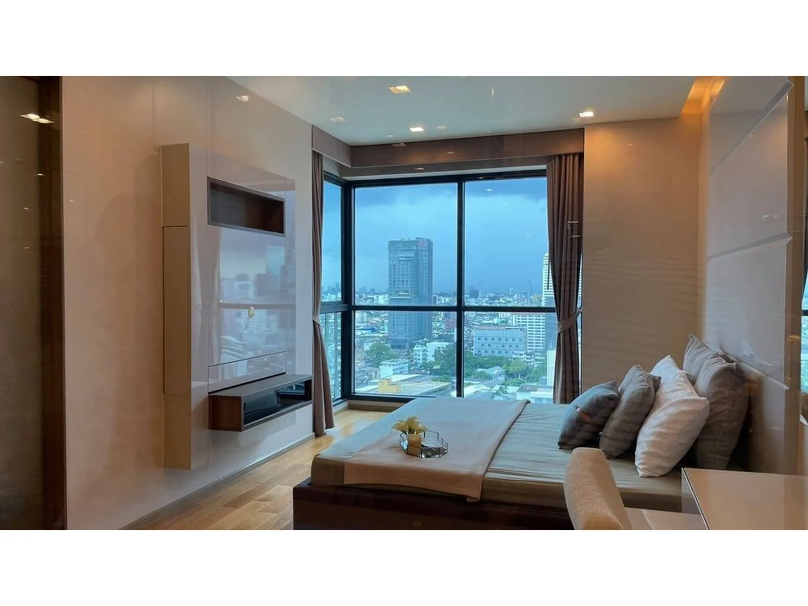 The Address Sathorn — photo 9