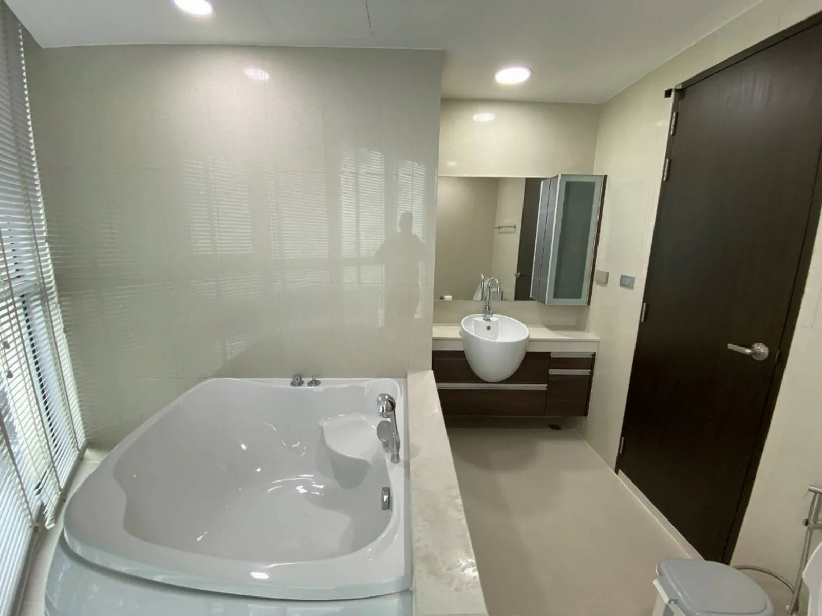 Sky Walk Condominium — photo 11
