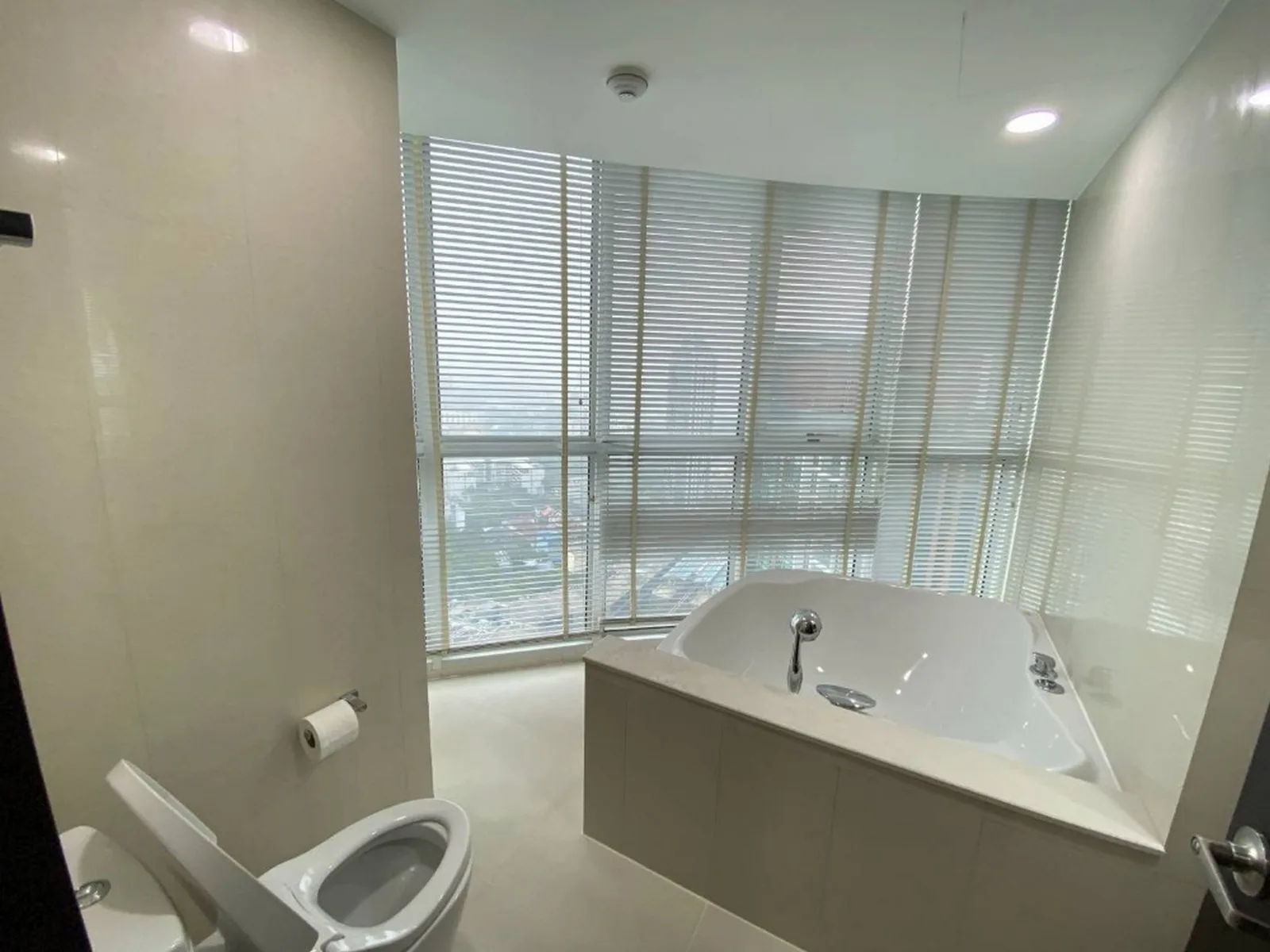 Sky Walk Condominium — photo 12