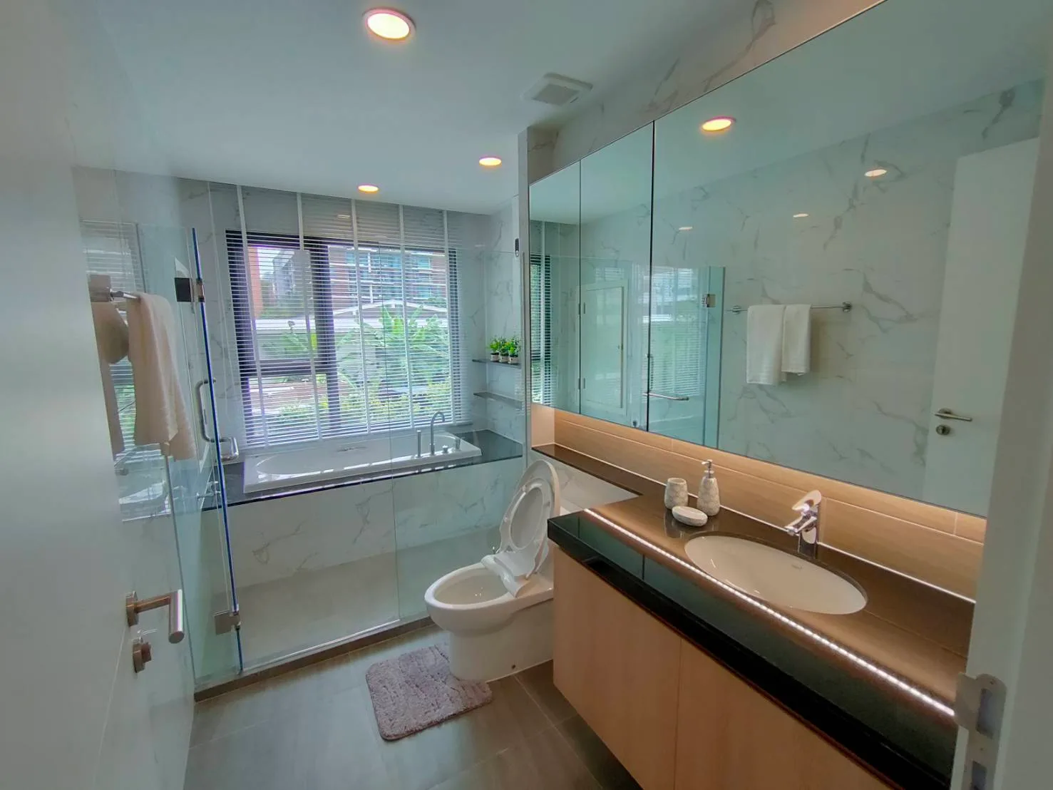 Sylva Sukhumvit 61 — photo 4
