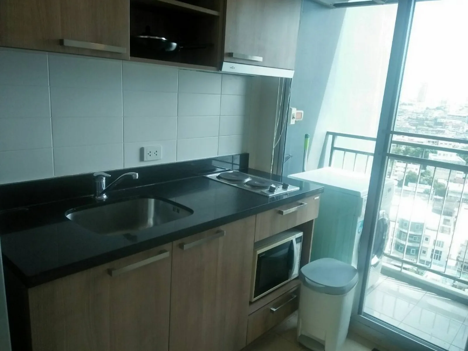 Hive Sathorn — photo 7