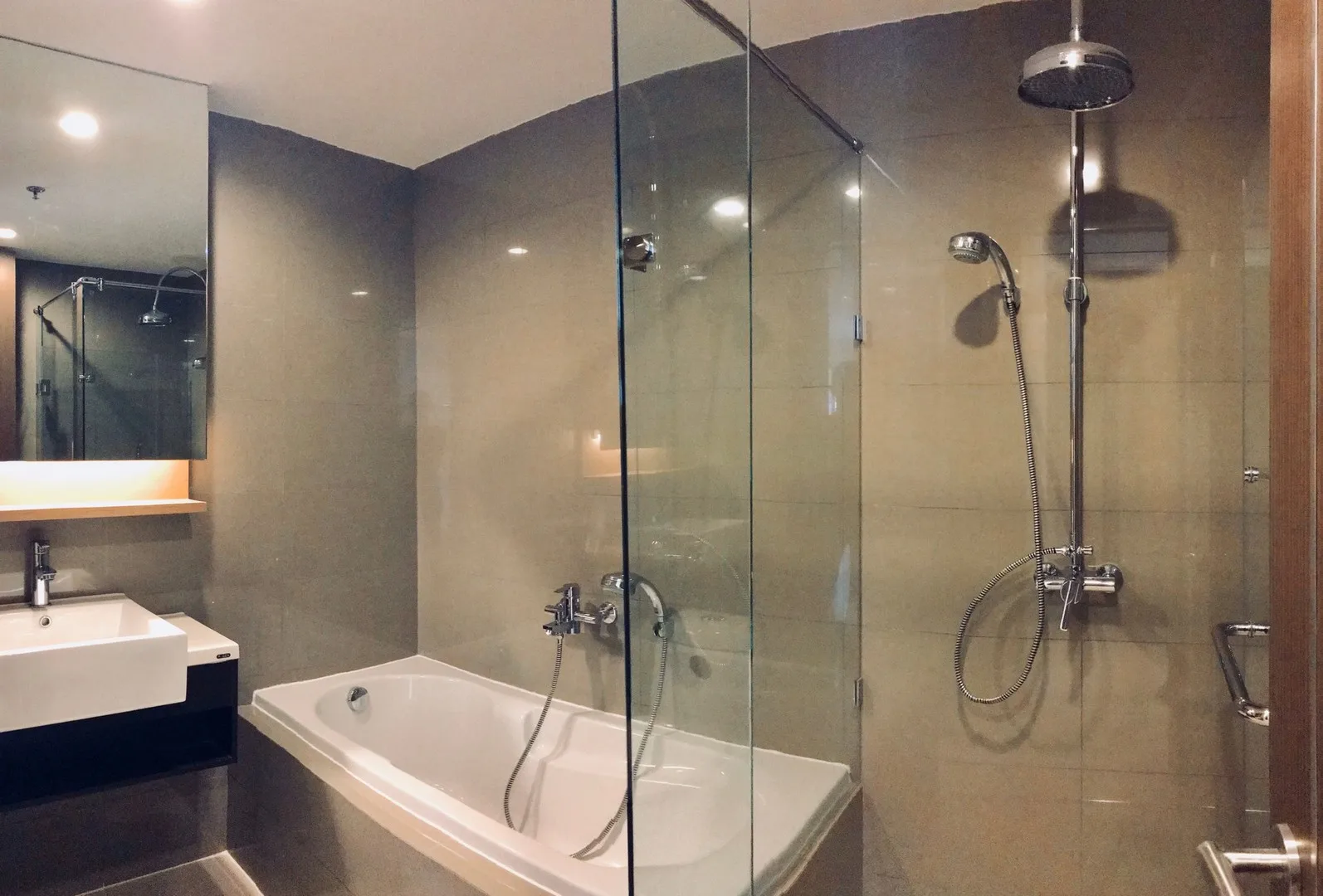 15 Sukhumvit Residences — photo 7