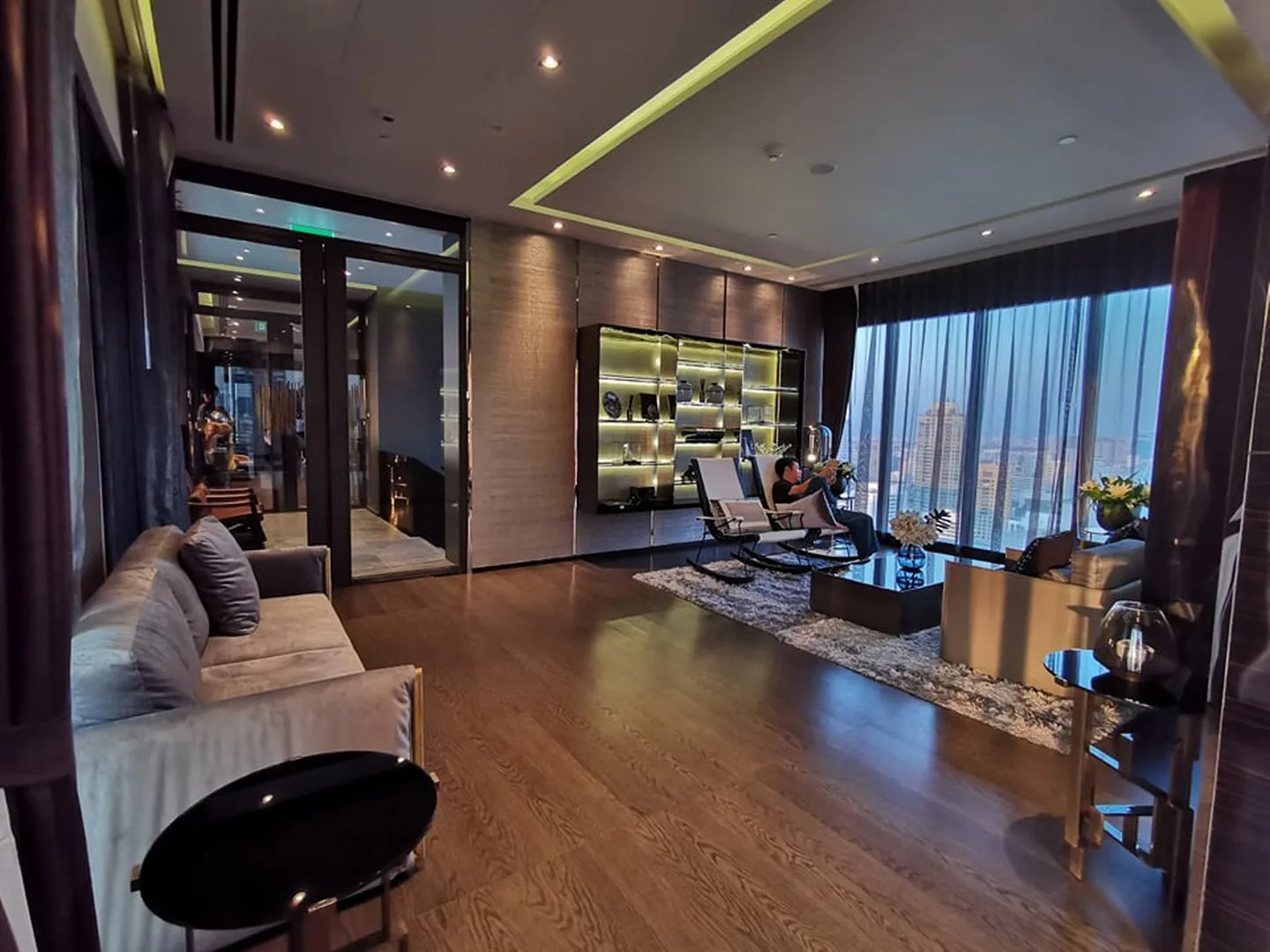 Ashton Asoke — photo 25