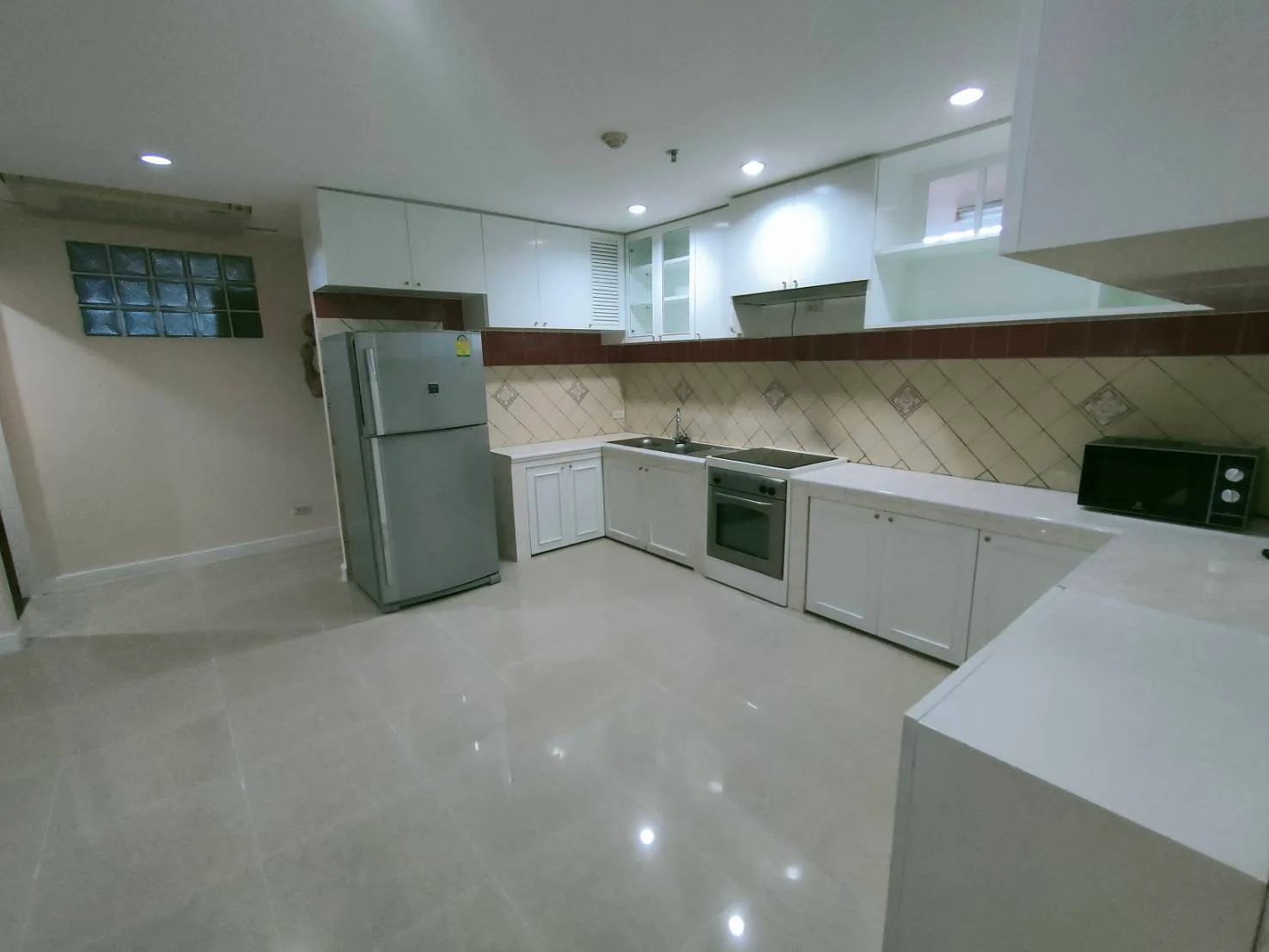 Kasemsuk Mansion — photo 9