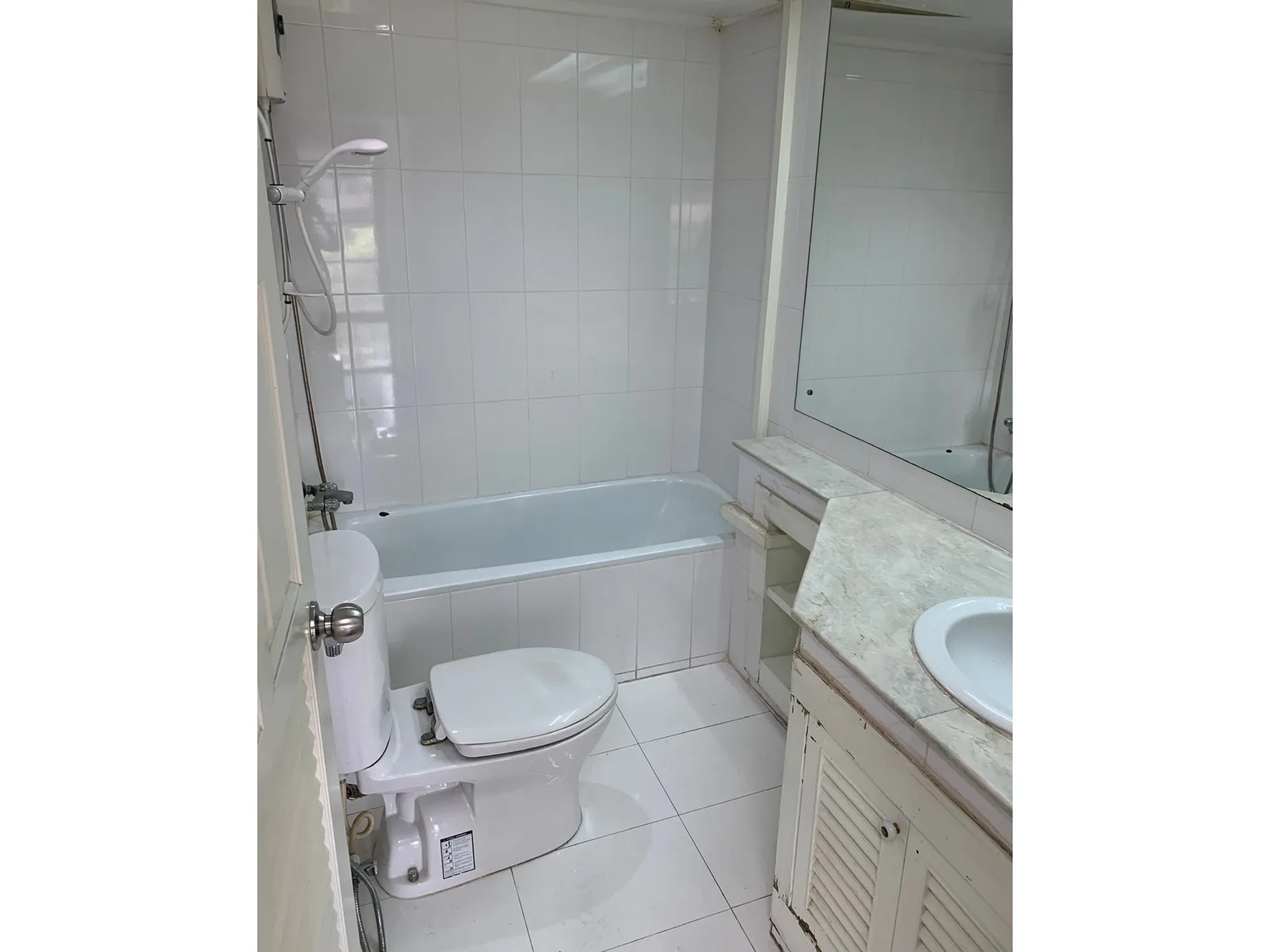 Single House Soi Ruamrudee — photo 15