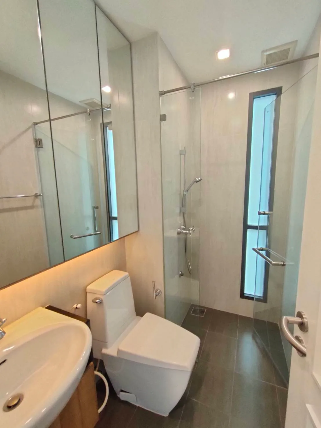 Monet House Apartment — photo 14