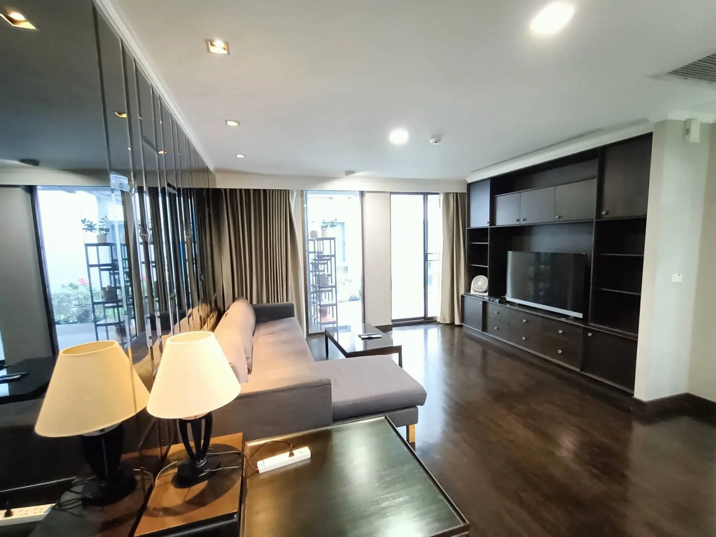 Monet House Apartment — photo 2