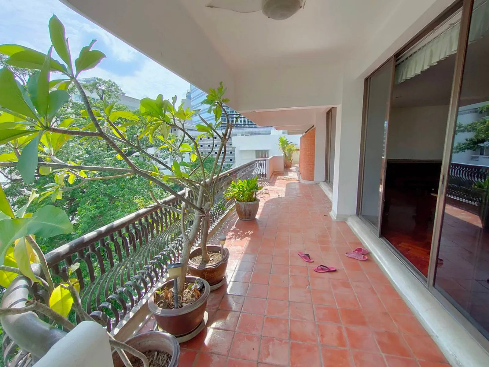 Ruam Rudee Penthouse — photo 9