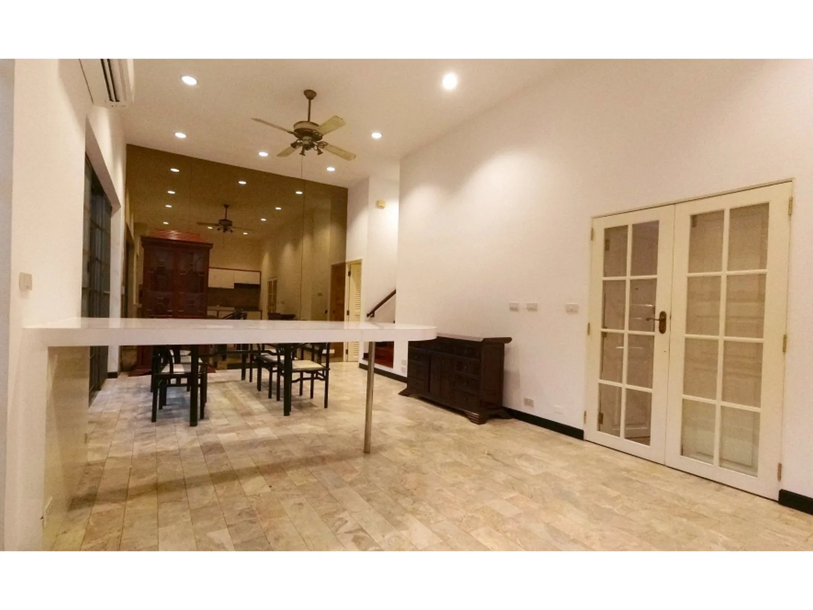 Single House Soi Ruamrudee — photo 10