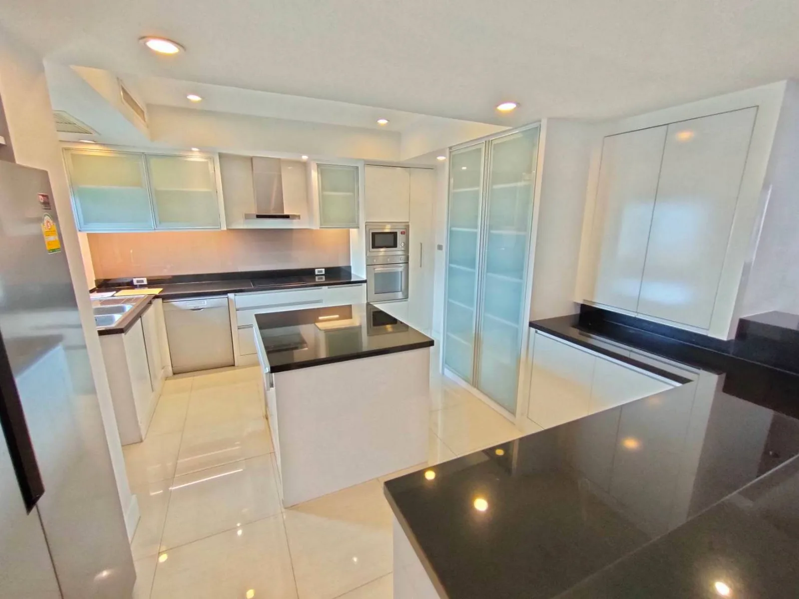 Phirom Garden Residence — photo 12