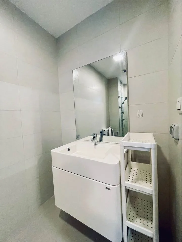 Condolette Midst Rama 9 — photo 12