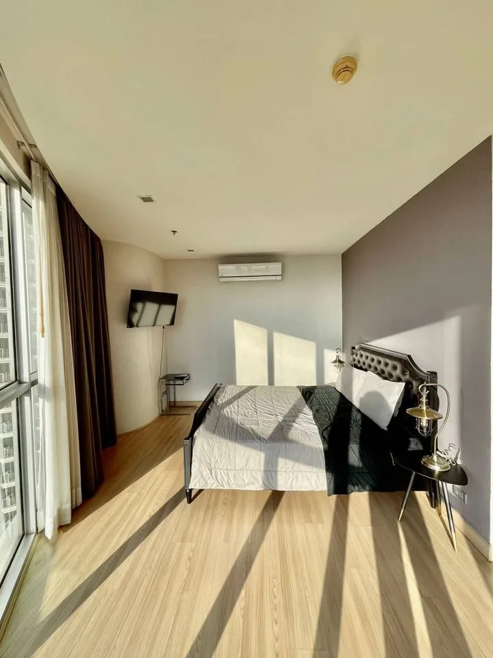 Sky Walk Condominium — photo 7