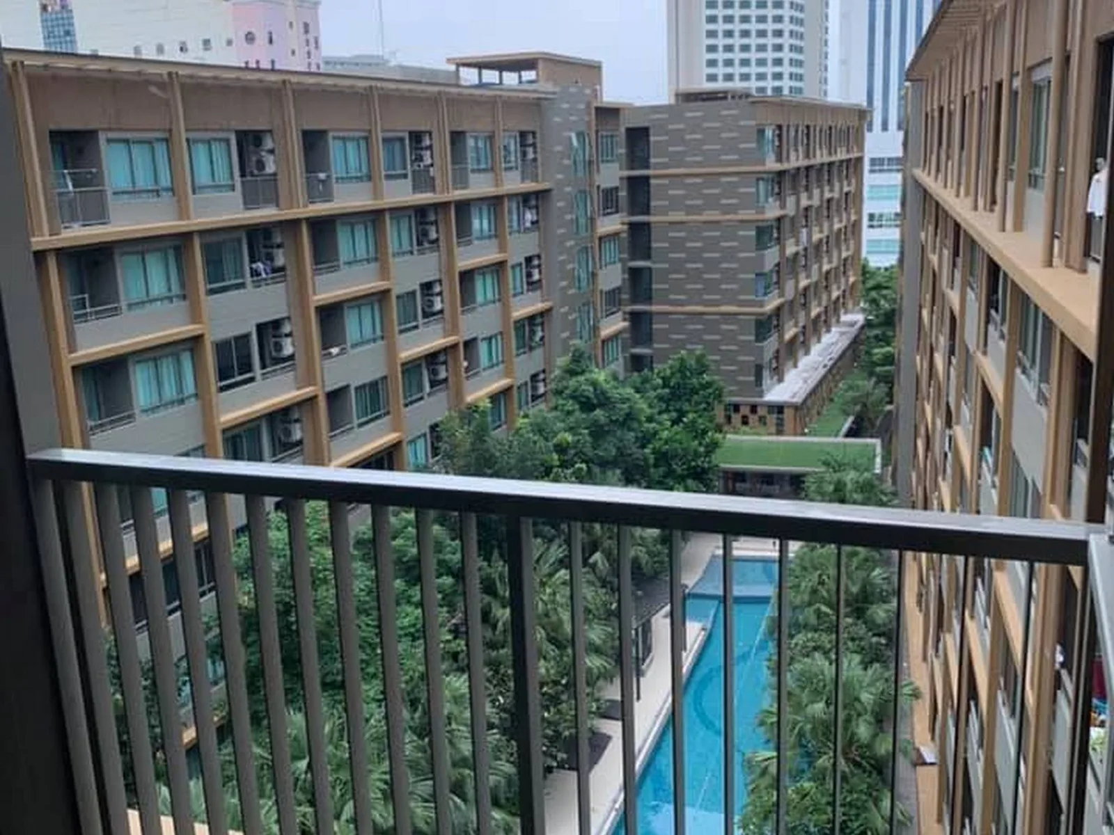 Metro Luxe Ratchada — photo 6