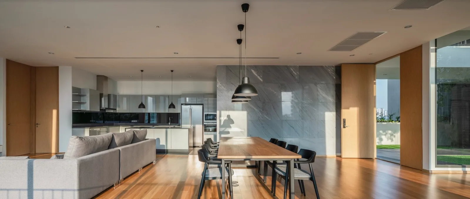 Vana Residences Sukhumvit 26 — photo 1