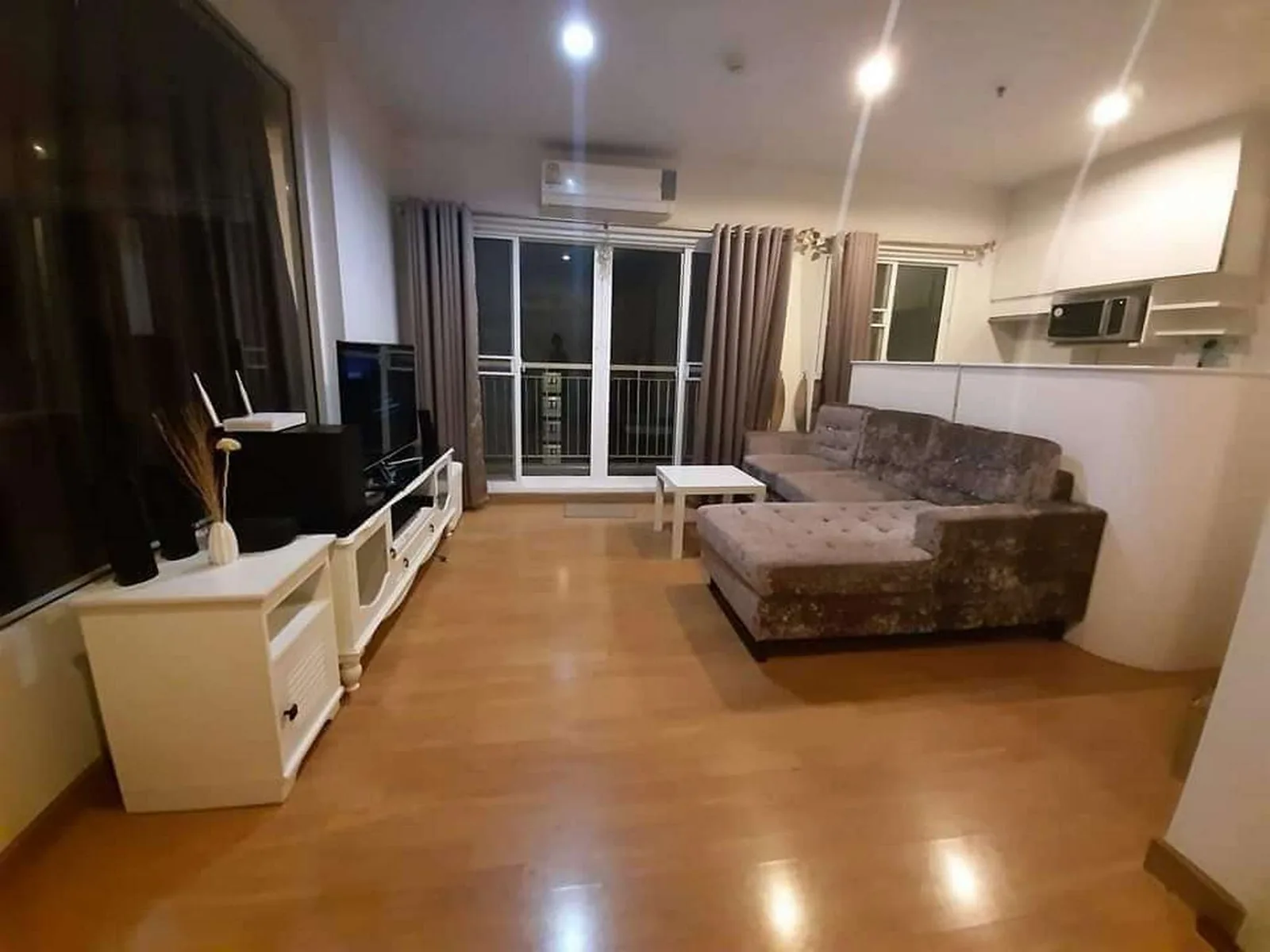 The Parkland Grand Taksin — photo 2