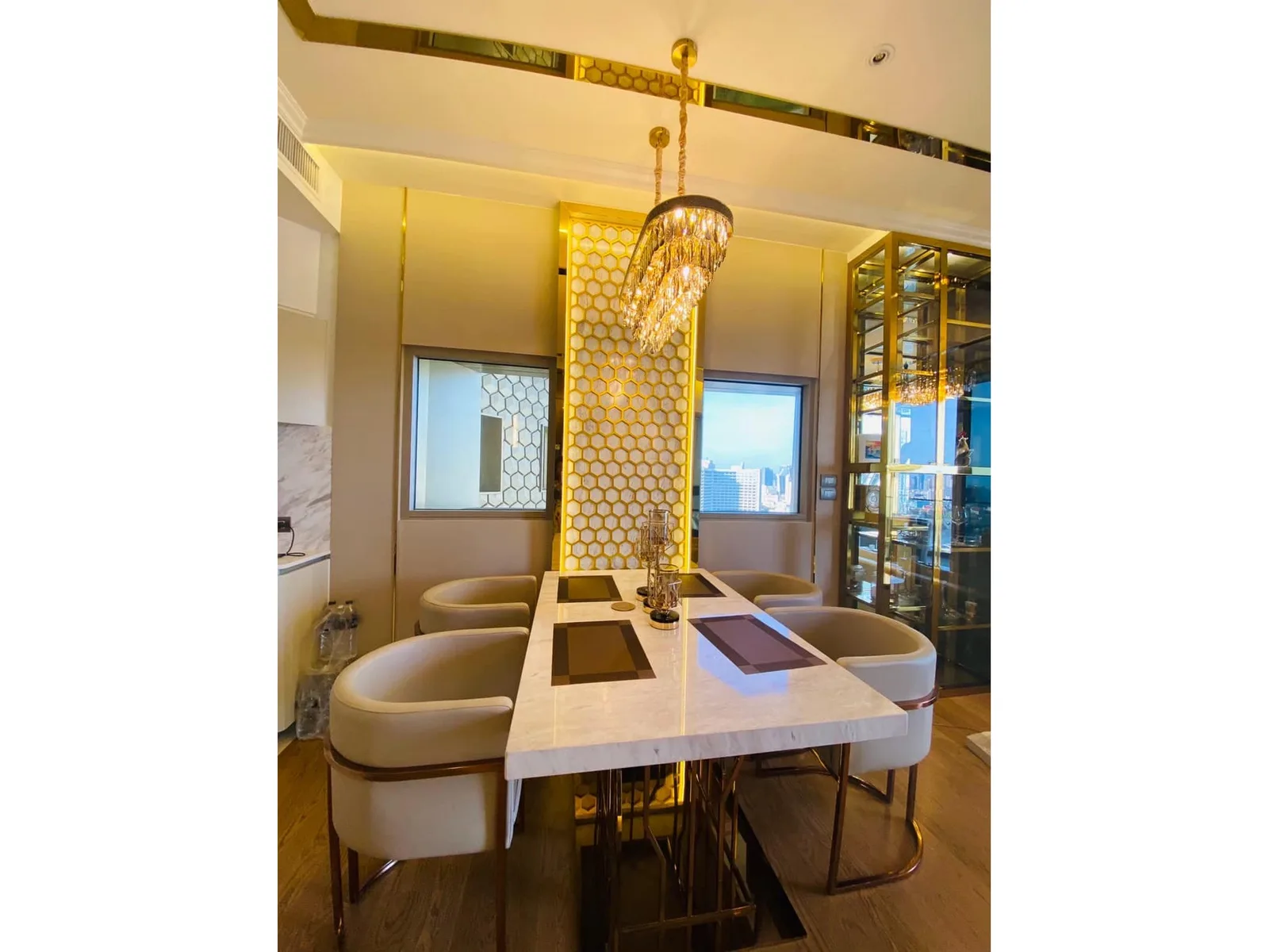 Magnolias Waterfront Residences — photo 12