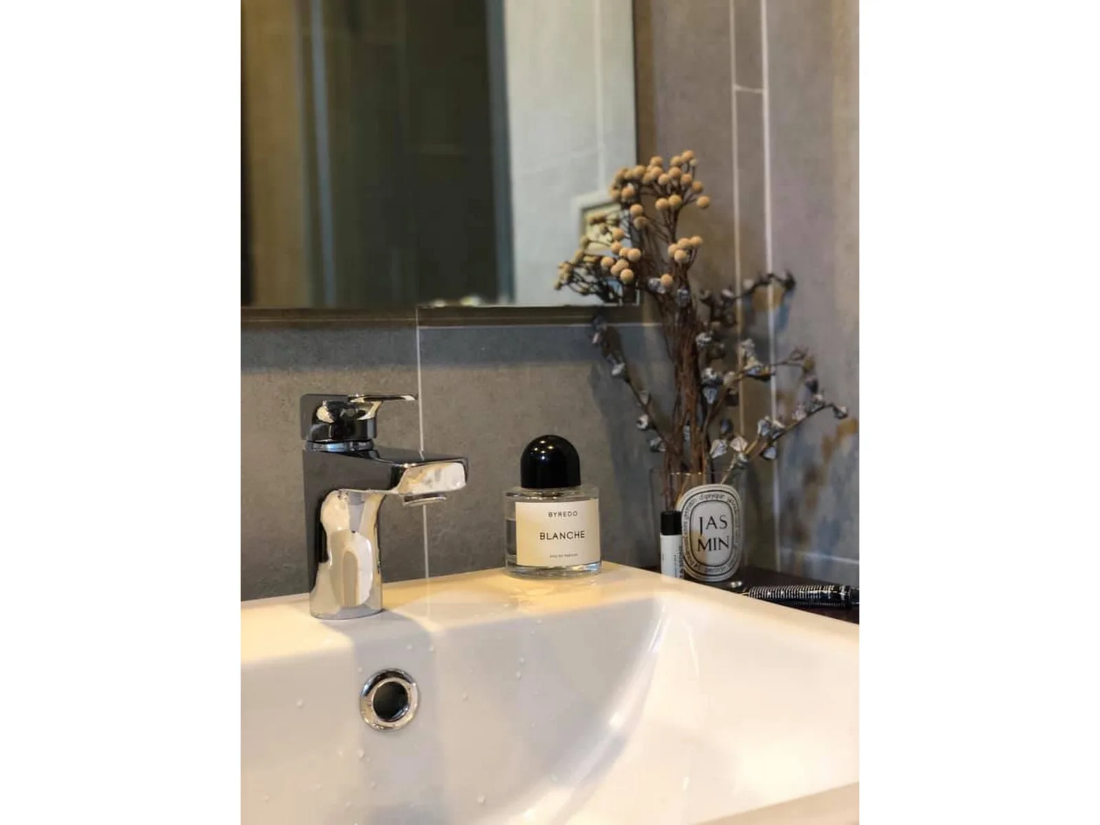 C Ekkamai — photo 8