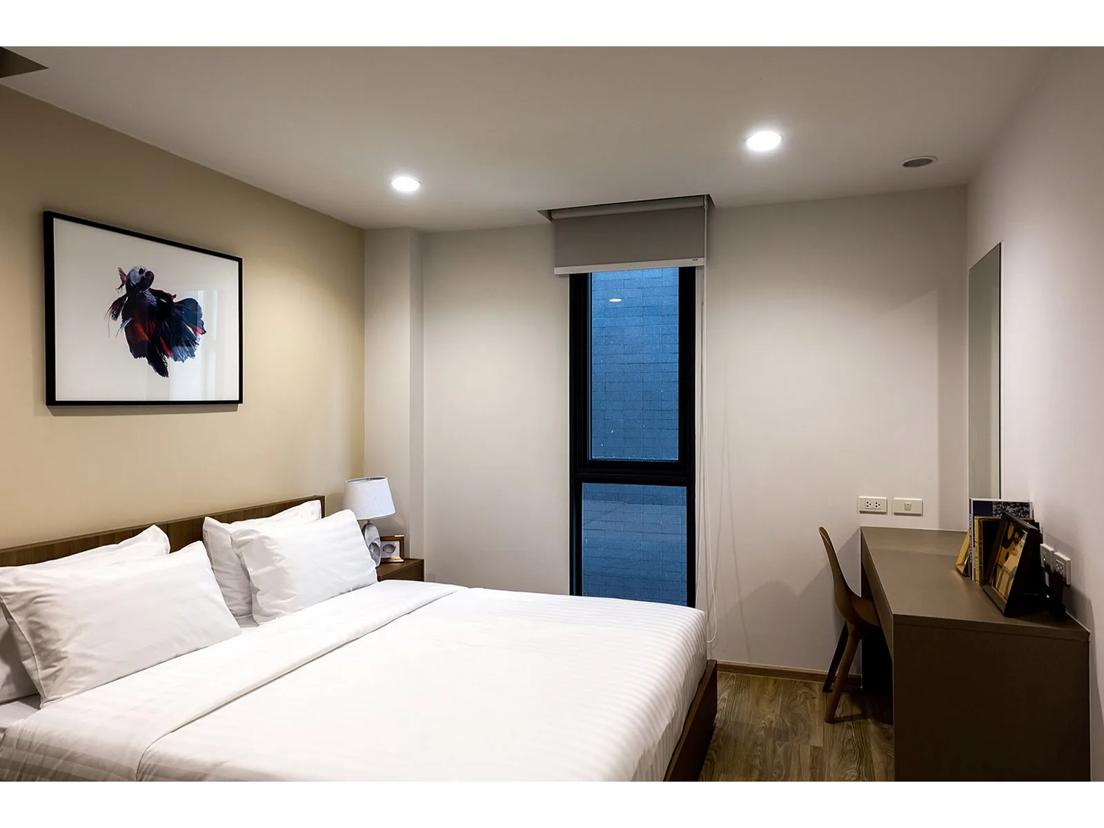 Mayflower House Apartment — photo 4