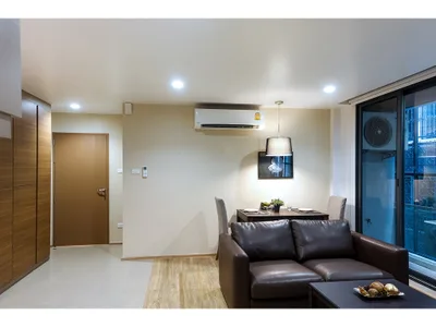Mayflower House Apartment