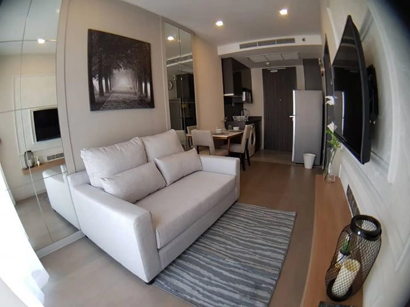Ashton Asoke — photo 3