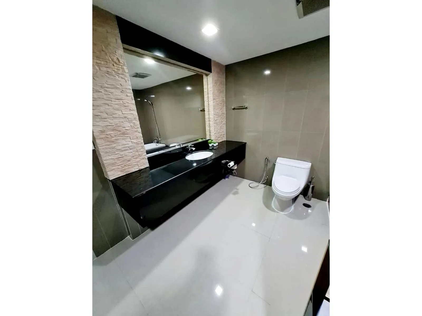 Prime Mansion Sukhumvit 31 — photo 14