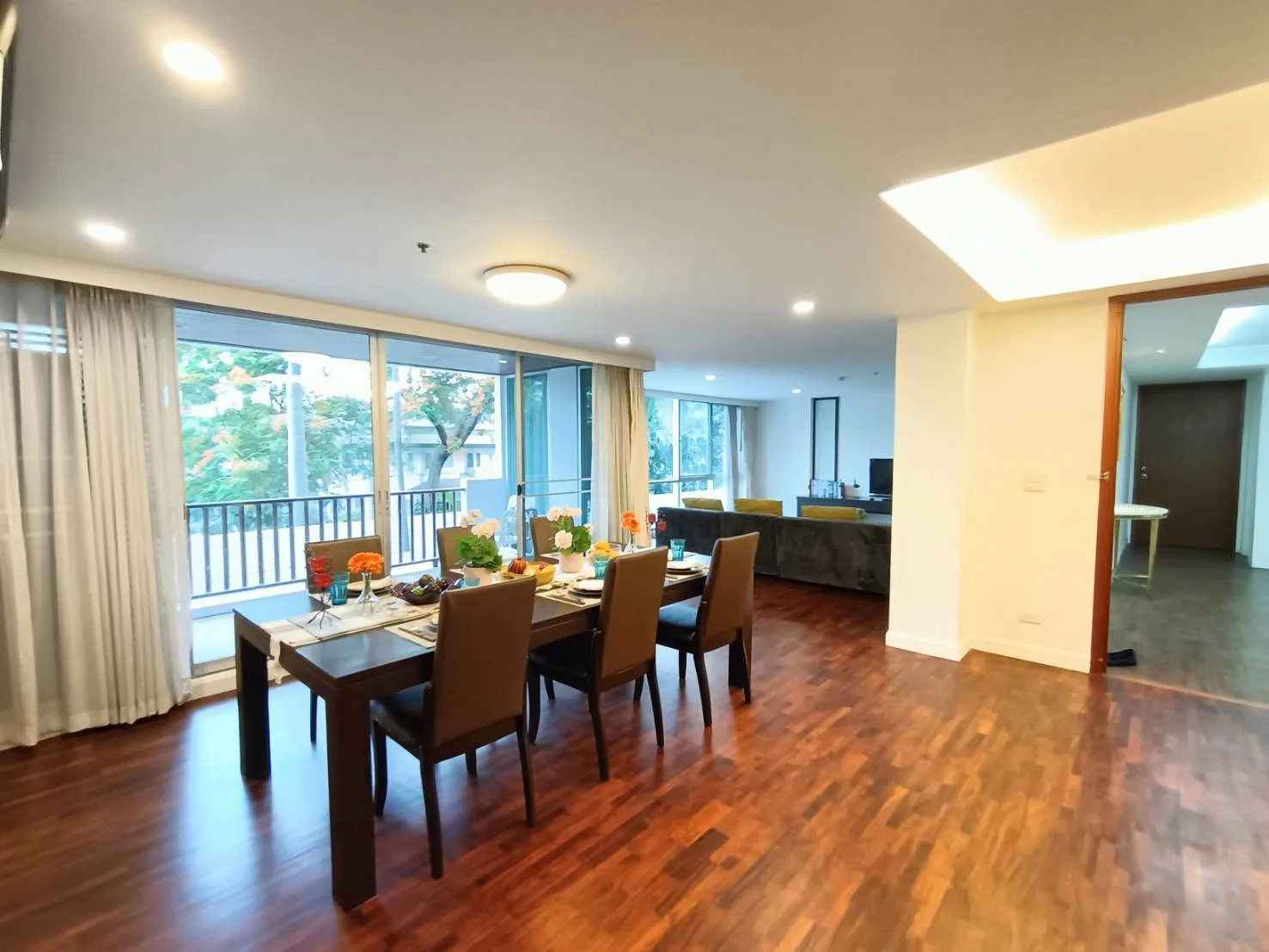Sathorn Gallery Residences — photo 9