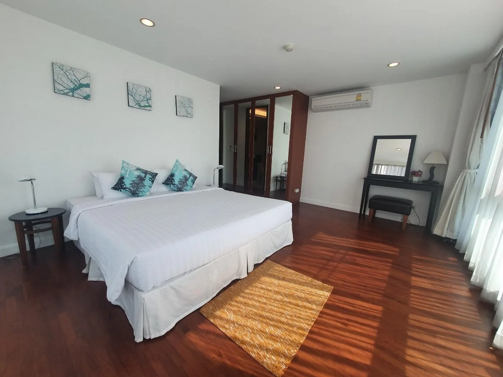 Sathorn Gallery Residences — photo 8