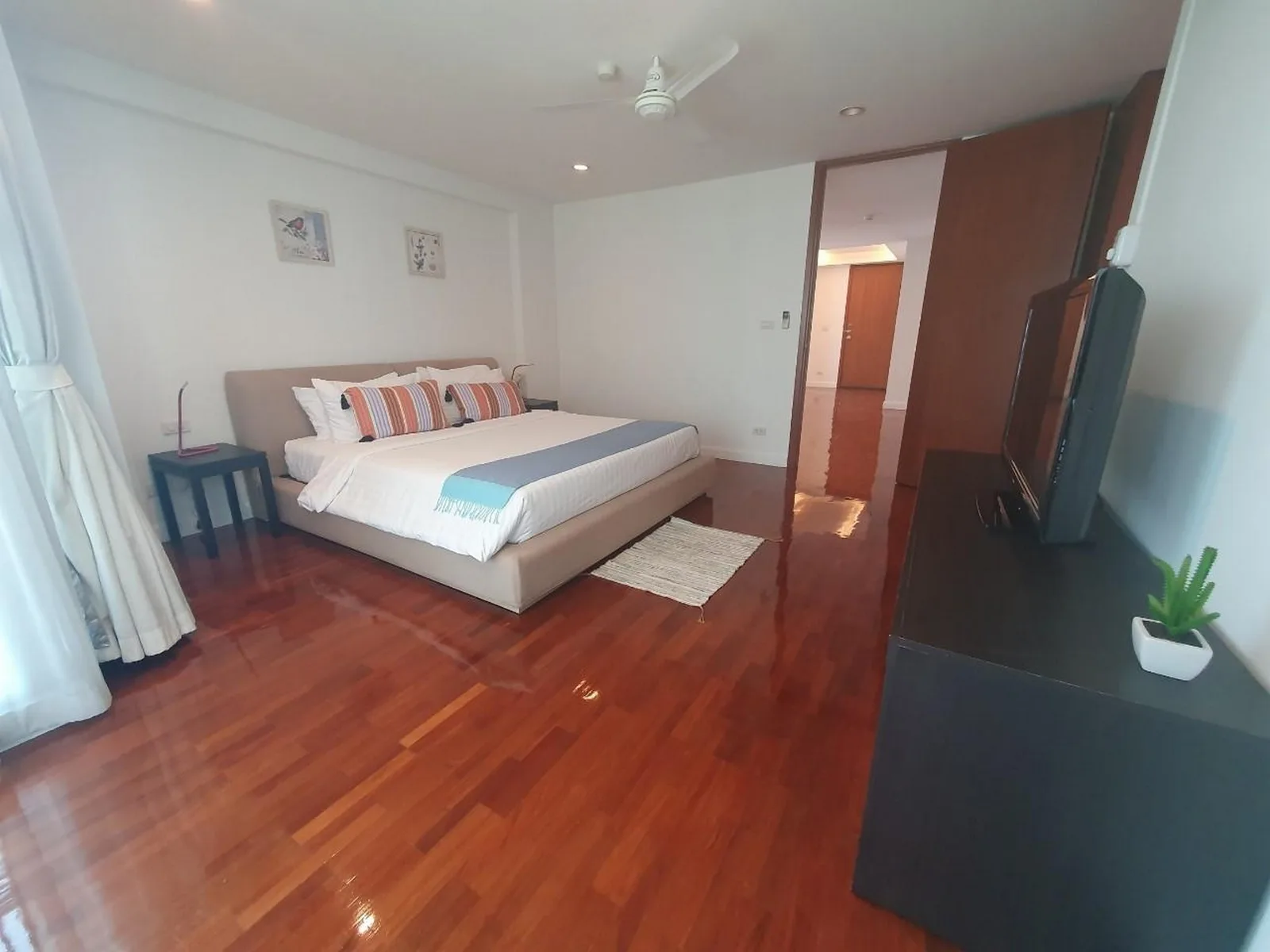 Sathorn Gallery Residences — photo 4