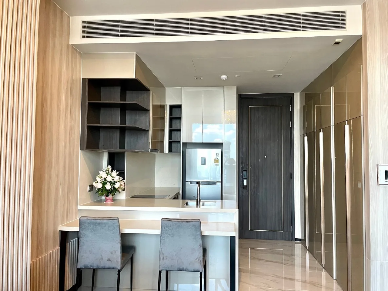 Laviq Sukhumvit 57 — photo 2